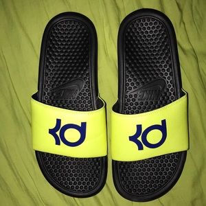 kids yellow and blue KD slides